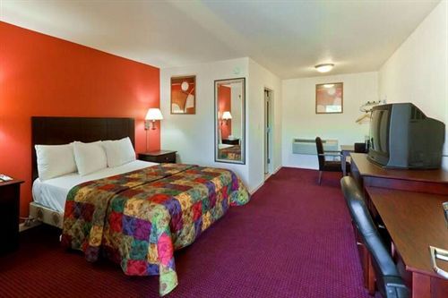 Budget Lodge Buena מראה חיצוני תמונה